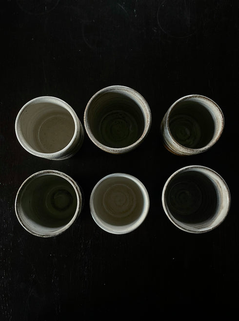 10 COFFEE MUGS BROWN/BEIGE/BLACK